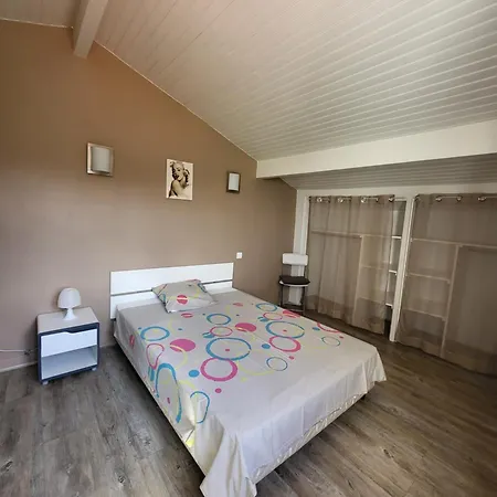 Erreguina Ubytování v soukromí Hasparren