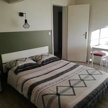 홈스테이 Chambre Chez L'Habitant 아스파랑
